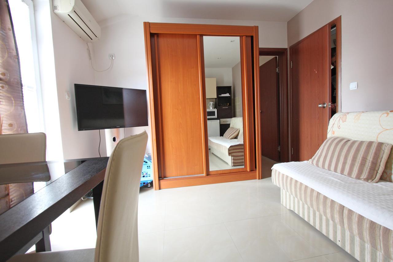 Apartmani Irena Petrovac na moru Exterior foto